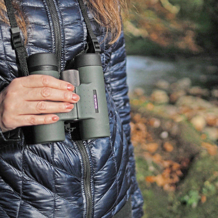 Kowa Genesis Prominar XD33 Mid-Size Binoculars