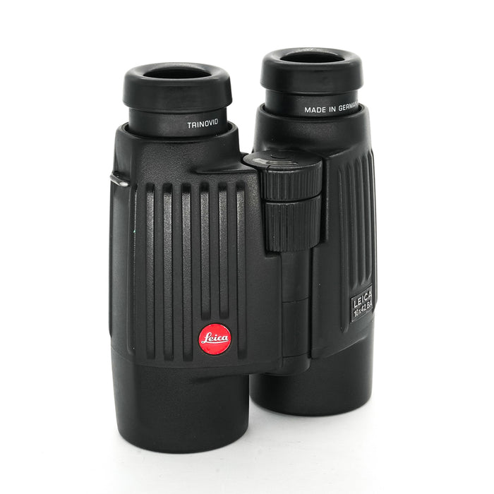 Pre-Owned Leica Trinovid 10x42 BA (Black) Binoculars with soft Leica pouch (Green black spot) - SWO2H78