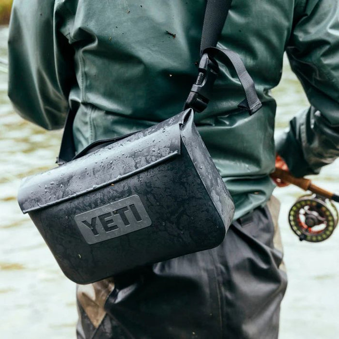 YETI Sidekick Dry 3L – Olive / King Crab